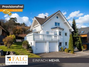 Einfach einziehen und wohlfühlen: wunderschöne Wohnung mit neuer Einbauküche, Fitnessraum, Ofen